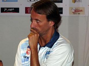 Sebasti�n Gin�bili, nuevo coach de Bah�a Basket