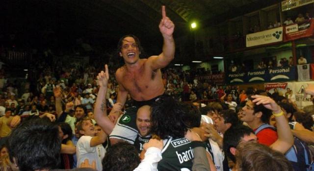 �La mayor�a de esos 700 partidos fueron con la camiseta que amo�