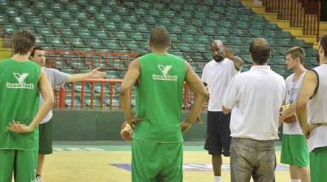 Ryan Humphrey lleg� a Atenas pero no entren�