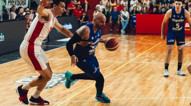 Apareci Regatas en el Torneo