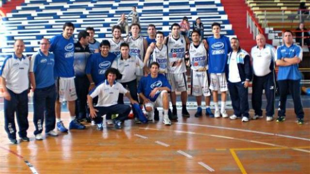 �ltimo amistoso antes del debut