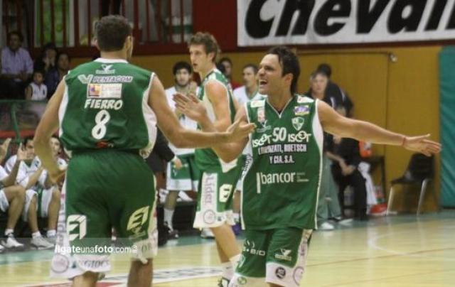 Atenas se meti� entre los 8 mejores