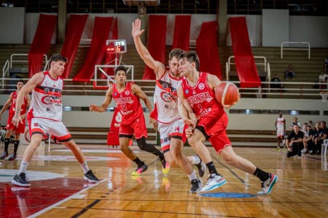 Sur: Pico de visita y Provincial a todo gol