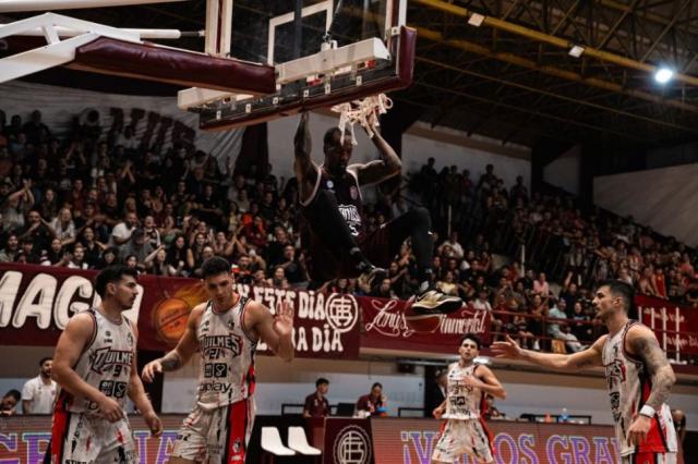 S�lido triunfo de Lan�s para ponerse match-point