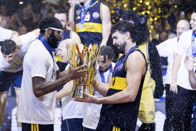 Boca festeja la mayor consagraci�n de su historia