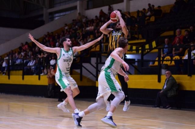 Comunicaciones reaccion� a tiempo y forz� un cuarto juego