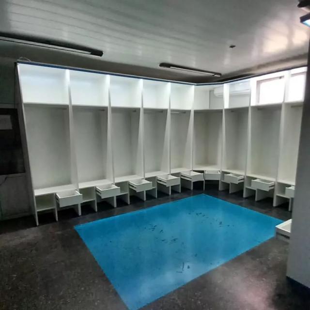 Ober contina con su renovacin